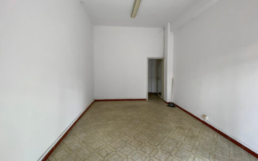 Formello, Commercial space for rent, semi-central area. REF: alm 