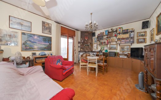 Formello, APARTMENT FOR SALE IN THE CENTER OF THE COUNTRY REF: VIZ