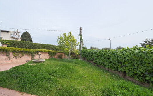 Formello, 150 sqm semi-detached villa with garden – ref: ROMA