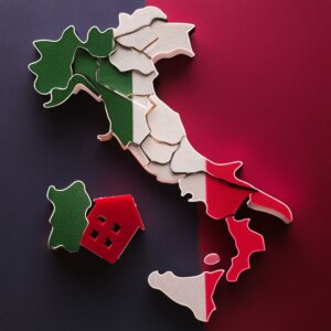 Cartina-geografica-Italia-con-immobili